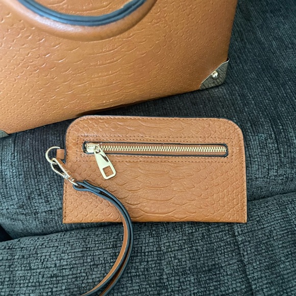 Spacious tote. EUC. - Picture 5 of 8